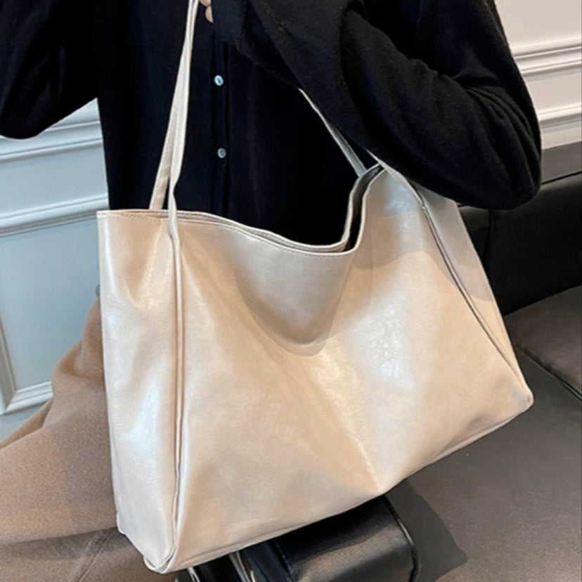Willow Retro Shoulder Bag