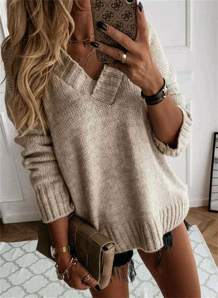 Billie - Soft Knitted V-Neck Jumper